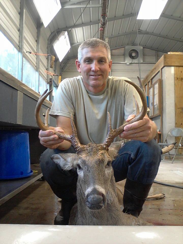 Doug Ashley's muzzle-loader 8 pt