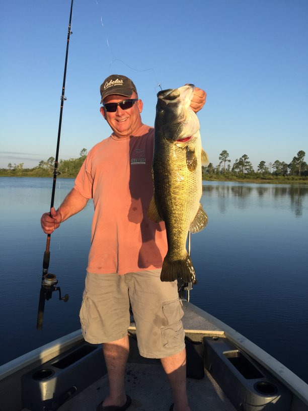 Donny Schultz's 8lb 10oz Large Mouth Bass, 2015